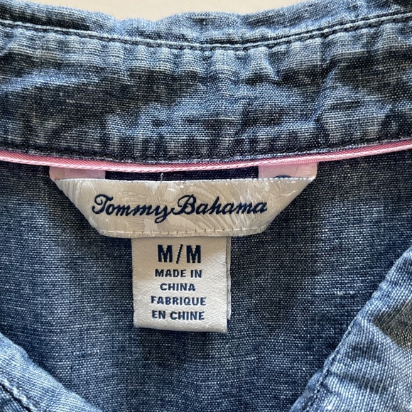 Tommy Bahama Embroidered Birds Floral Shirt Womens M Blue Linen Cotton Chambray - Picture 5 of 10